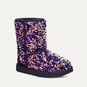 NWOT - UGG Stellar Sequin Classic Short Boot
